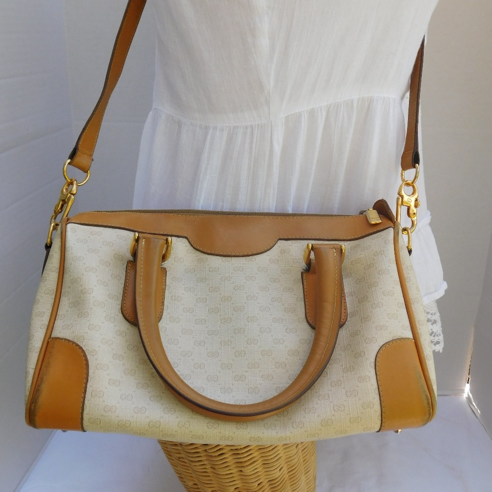 SOLD-Authentic Gucci Boston Satchel Crossbody - Picture 2 of 8